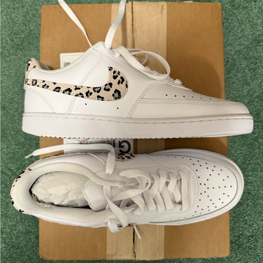NWT Nike Sneakers Leopard Swoosh